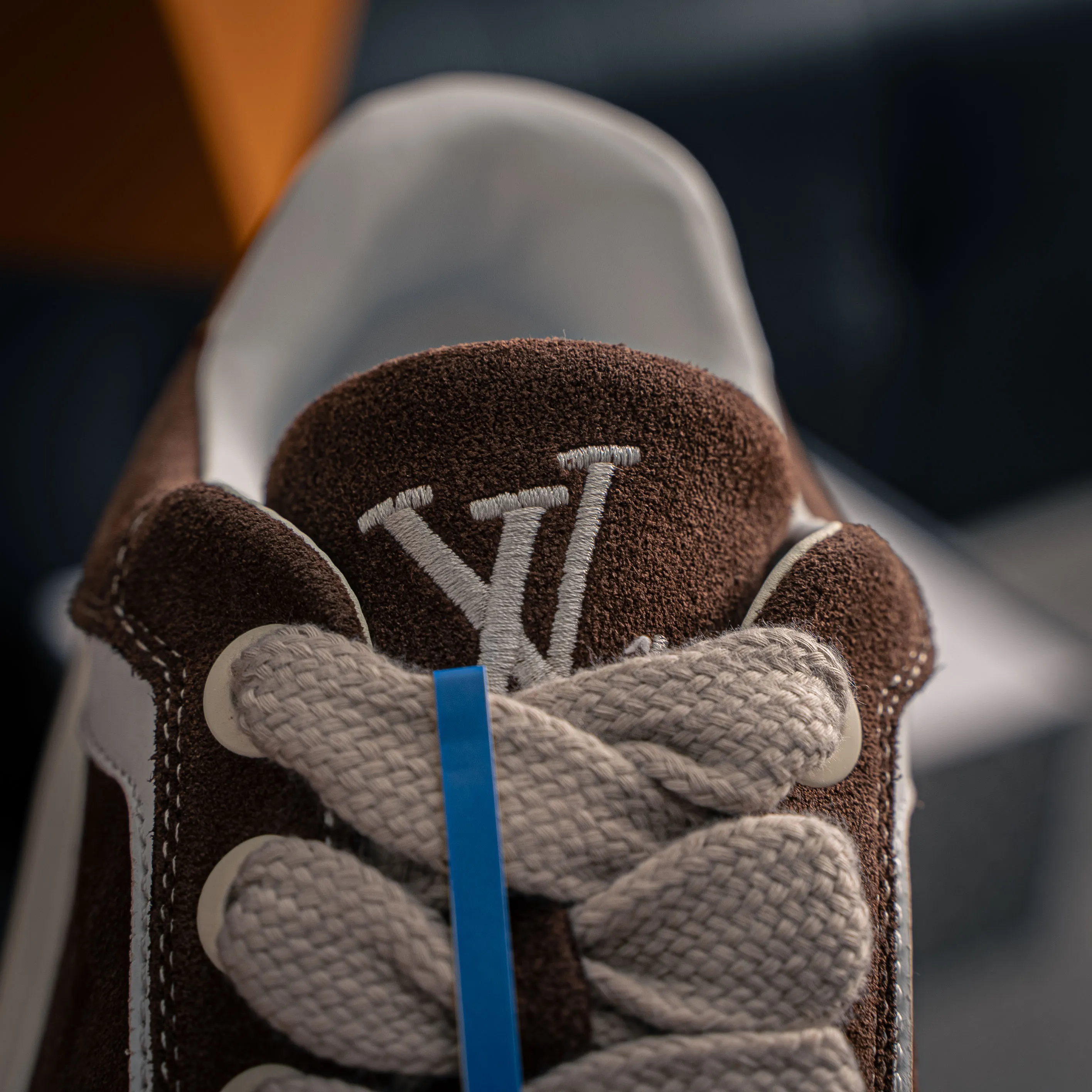 # LV LOUIS VUITTON Tilted Low Sneakers Series Low-Top Retro Versatile Skate Shoes 2026 Skate Shoes Shoes